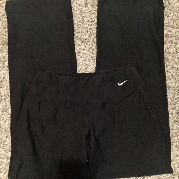 Nike bottoms - Picture 4 of 12